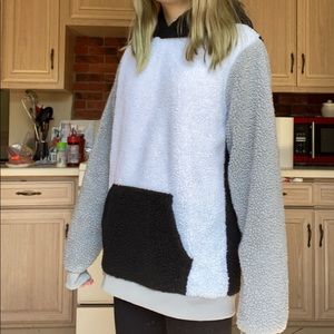 Gray black and white sweatshirt